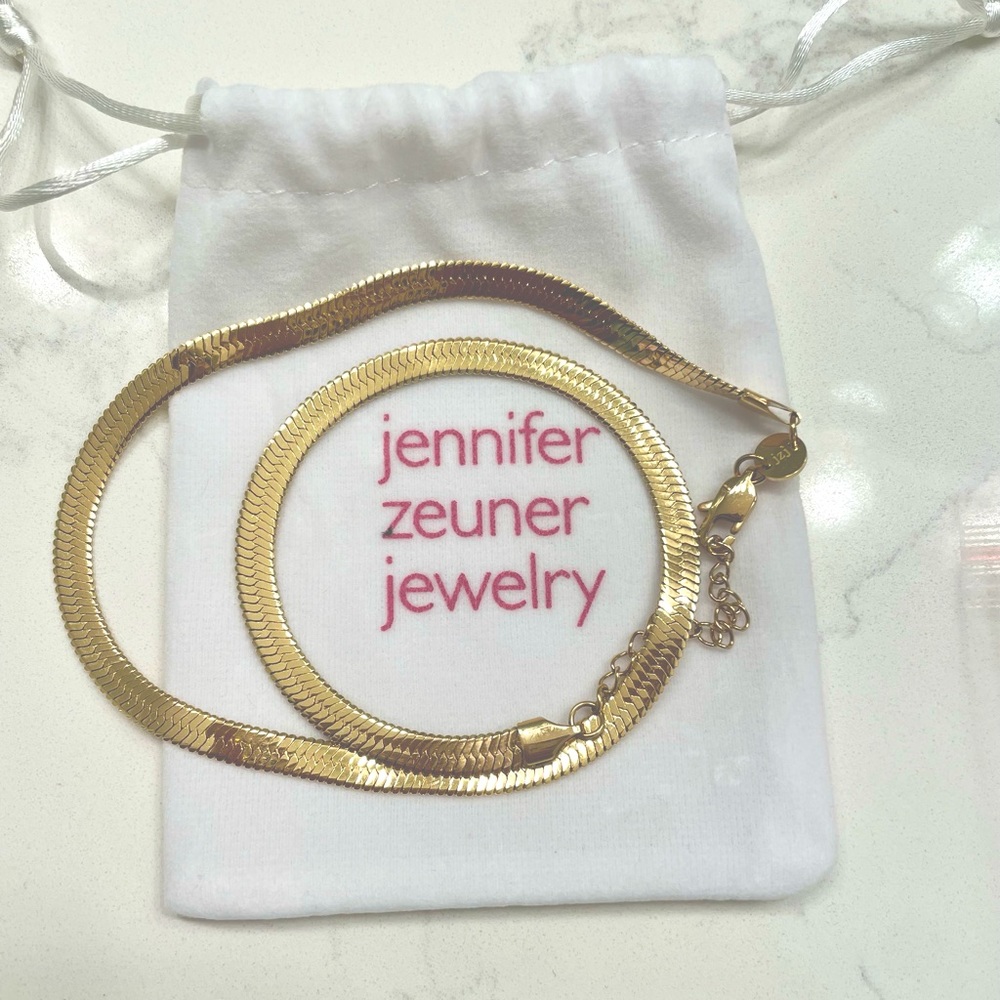 Jennifer Zeuner Hamilton necklace 14K yellow gold IP plating